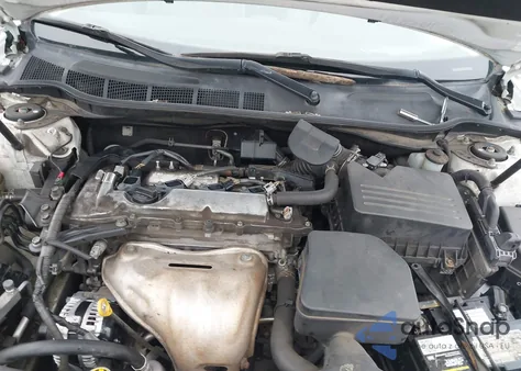 2010 Toyota Camry z USA, uszkodzony, nr VIN 4T1BF3EK5AU537326